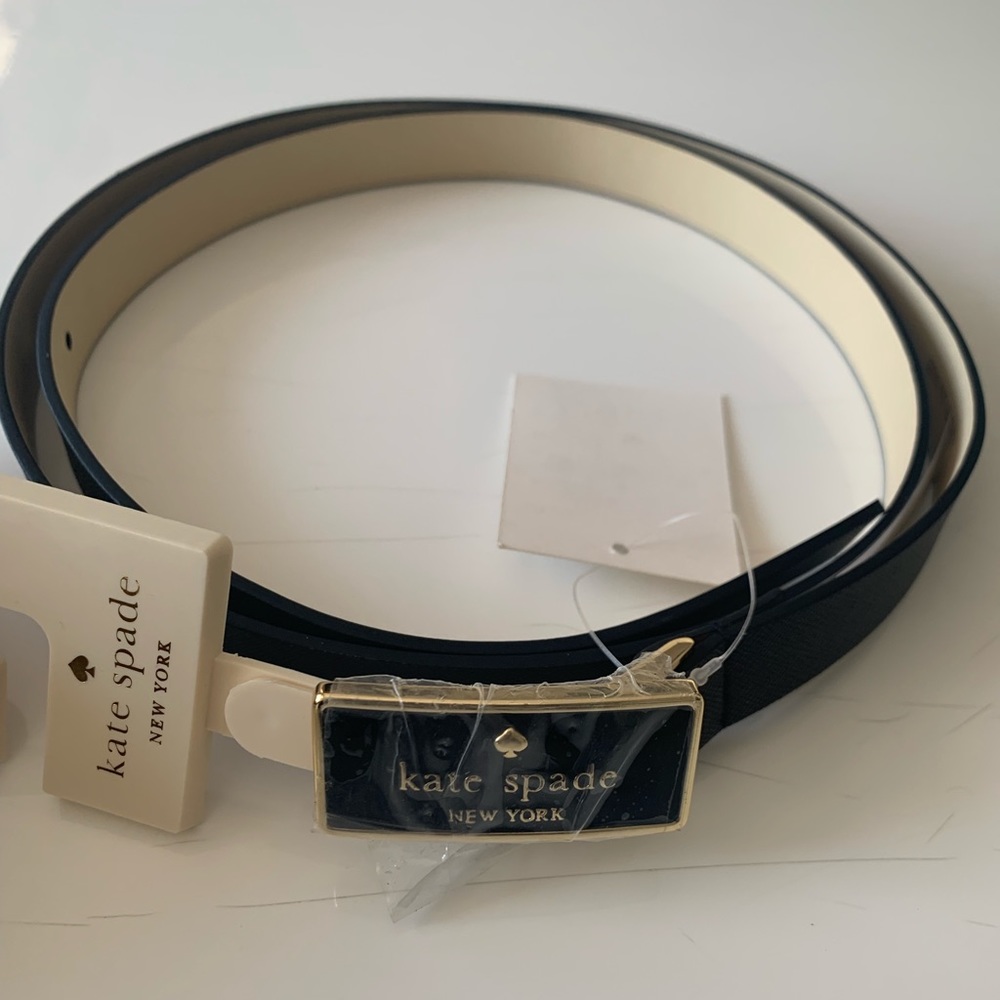 Very nice Kate Spade black leather skinny belt